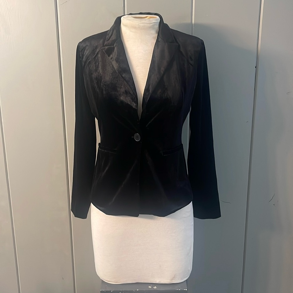 NWT Molly Bracken Velvet Jacket Tailored Quiet Luxury Old Money Minimalist